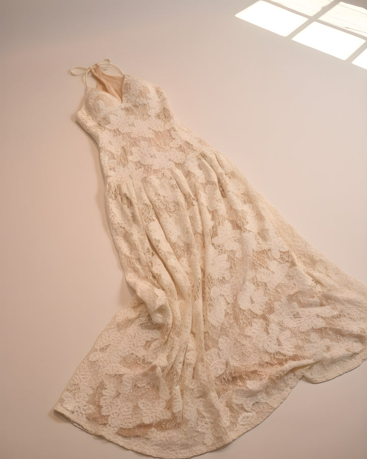 Vestido Halter Marfil — prenda sola